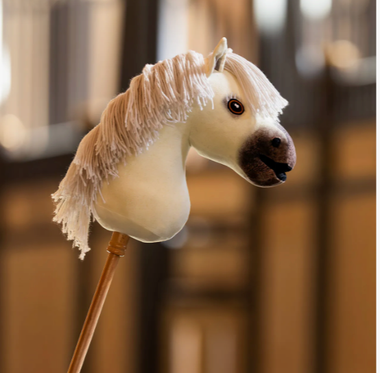 Nalanta Cheval bâton Hobby horse Antares