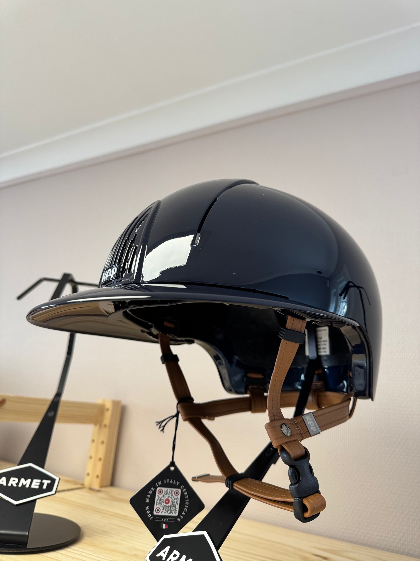Casque Smart visière polo - jugulaire Beige