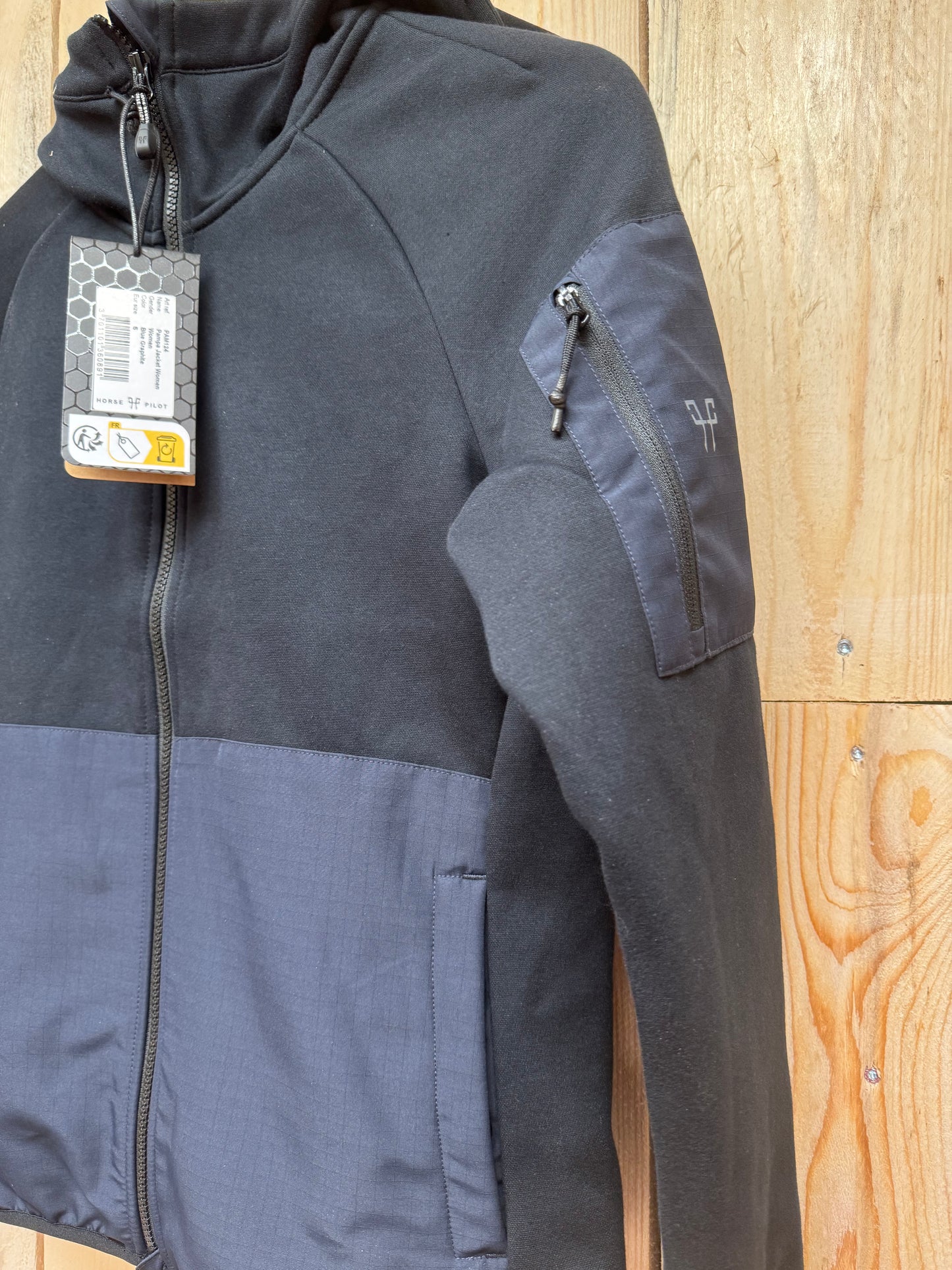Sweat Horse Pilot "Pampa"