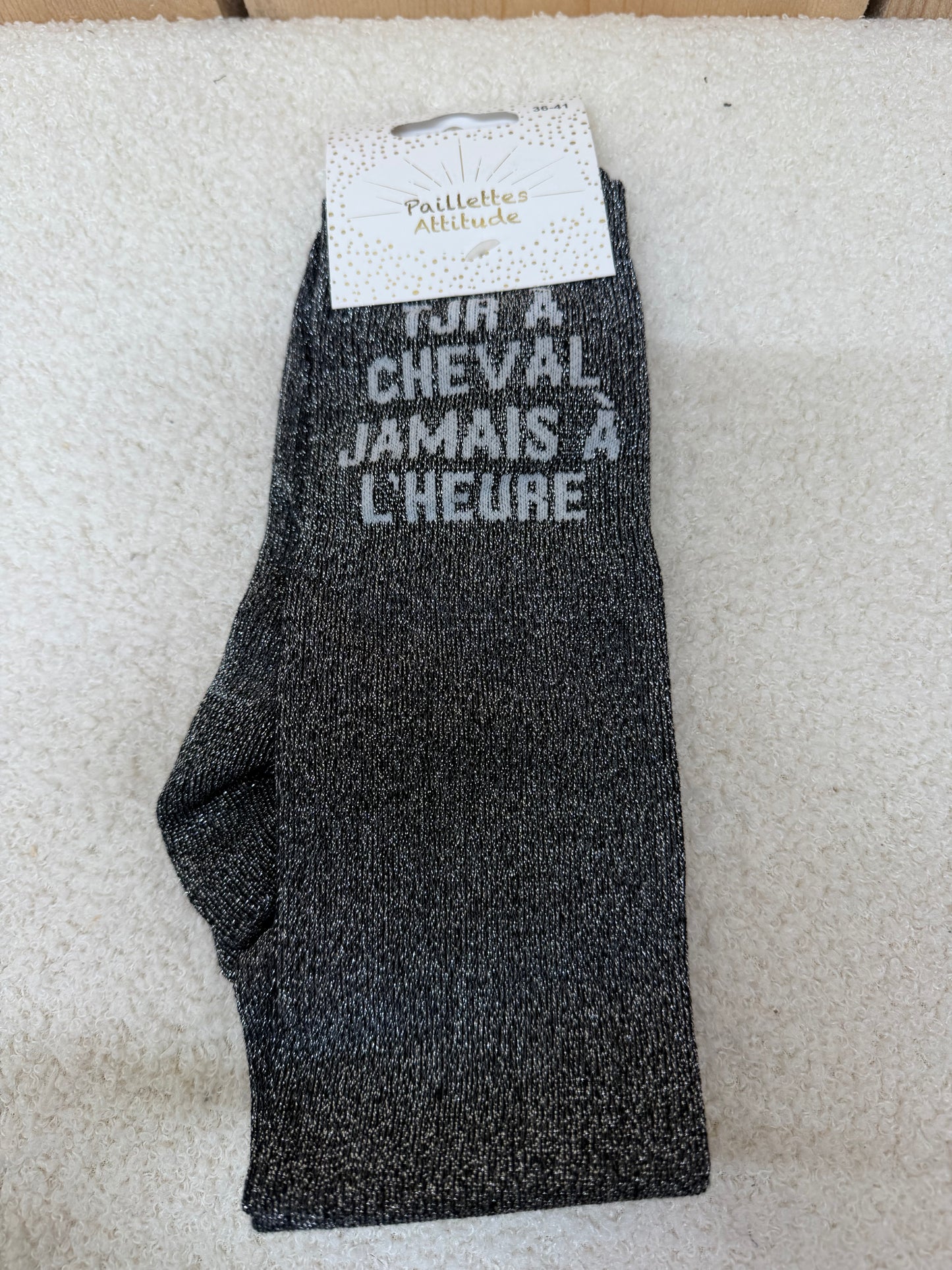 Chaussettes Paillettes "Tjr à cheval jamais à l'heure"