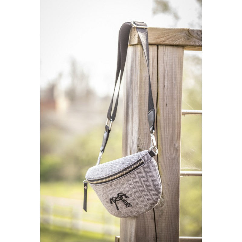 Sac Banane Penelope Leprevost "chevron"