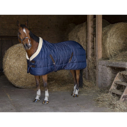 COUVERTURE D'ÉCURIE EQUITHÈME "TEDDY"